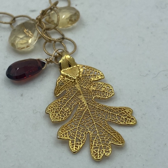 Gold plated Leaf and Bead Necklace - Picture 2 of 4